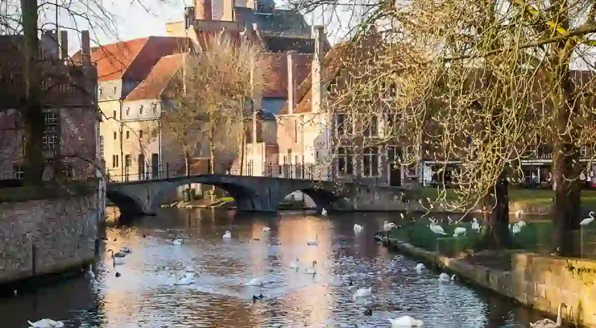 The lovely Minnewater and its bridge of ultimate romance