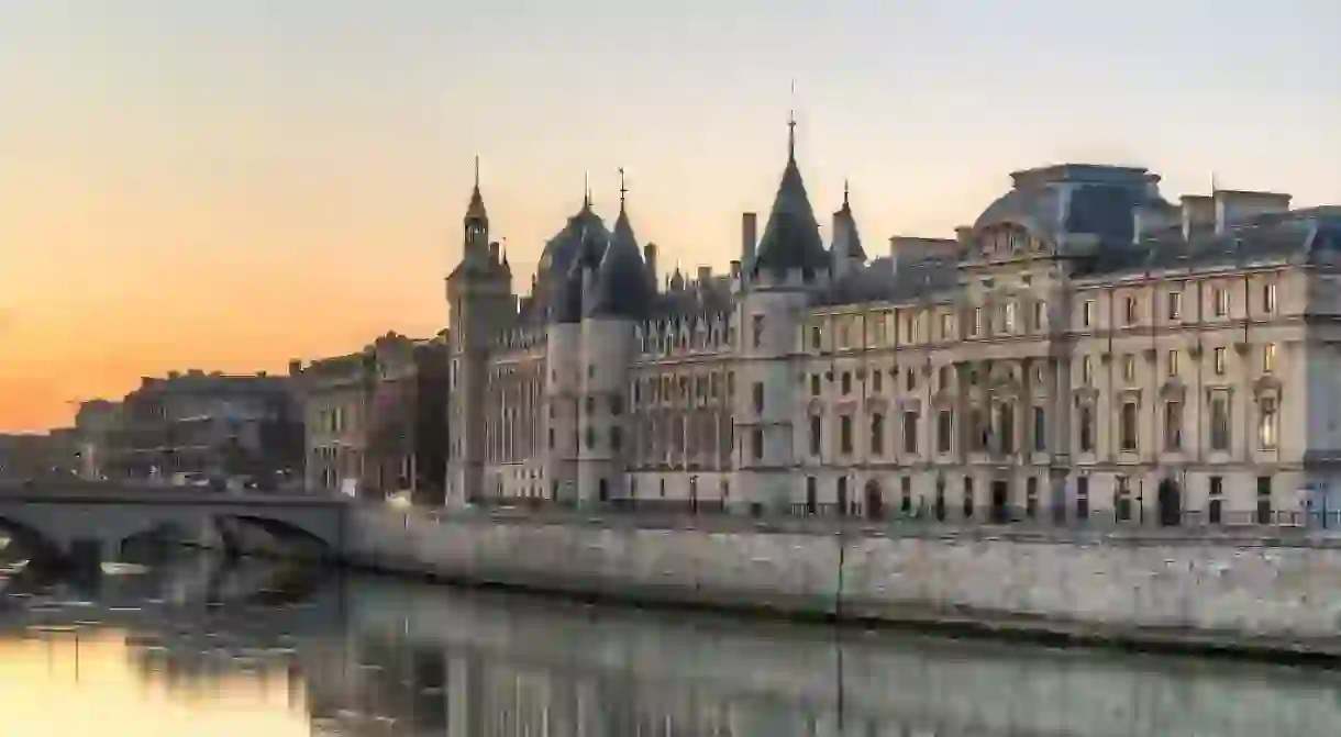 The Quai de lHorloge in the 1st Arrondissement of Paris