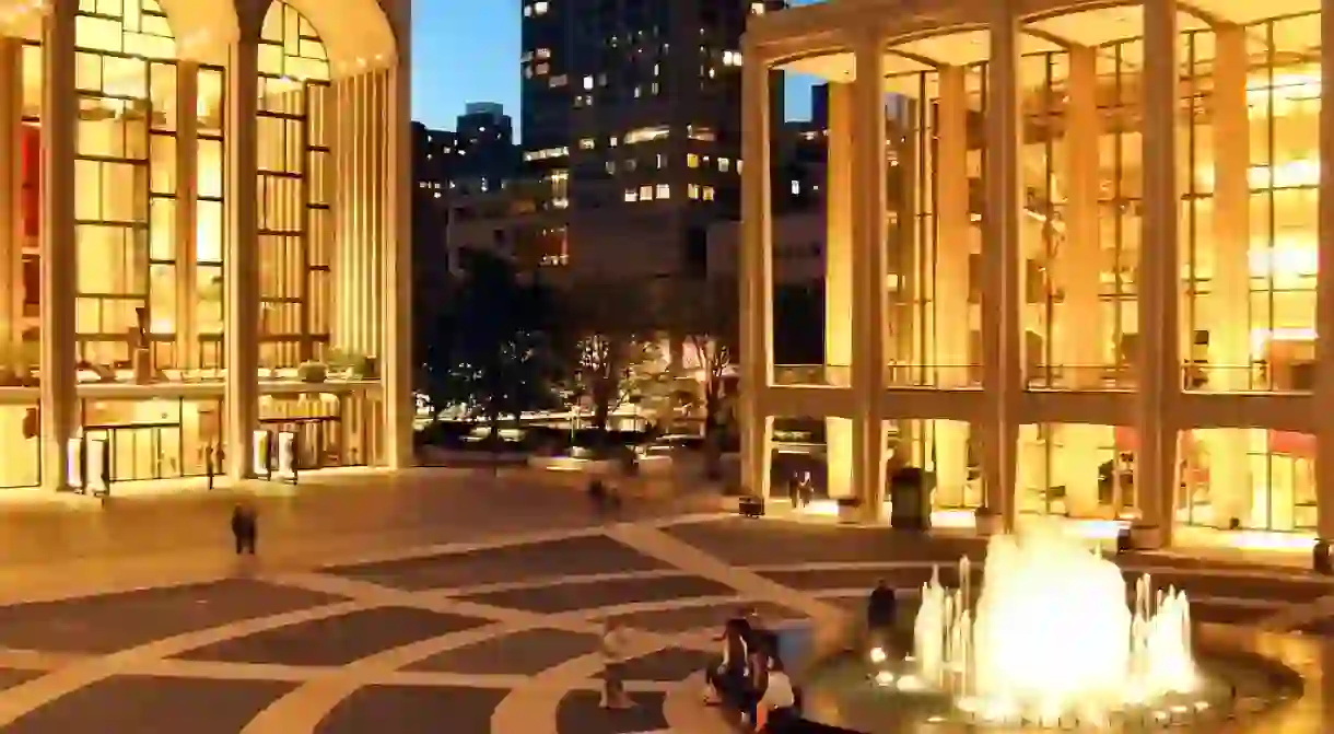 https://commons.wikimedia.org/wiki/File:Lincoln_Center_Twilight.jpg