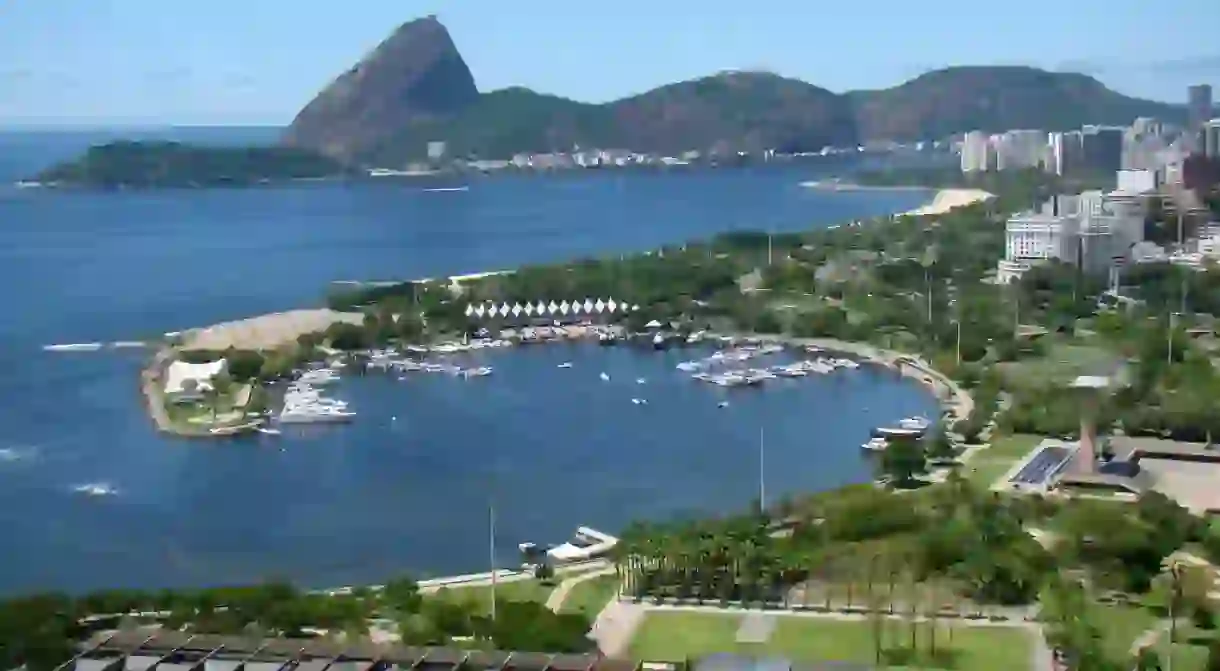 The view across all of Flamengo beach