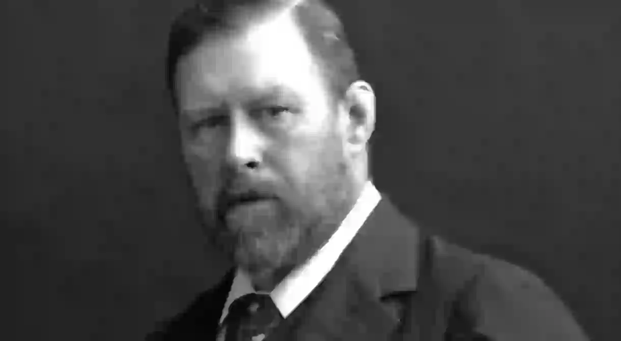 Bram Stoker