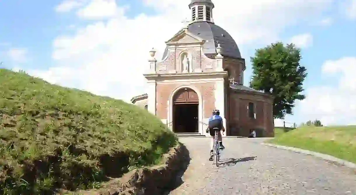 The Muur van Geraardsbergen, one of the most notorious parts of the Tour