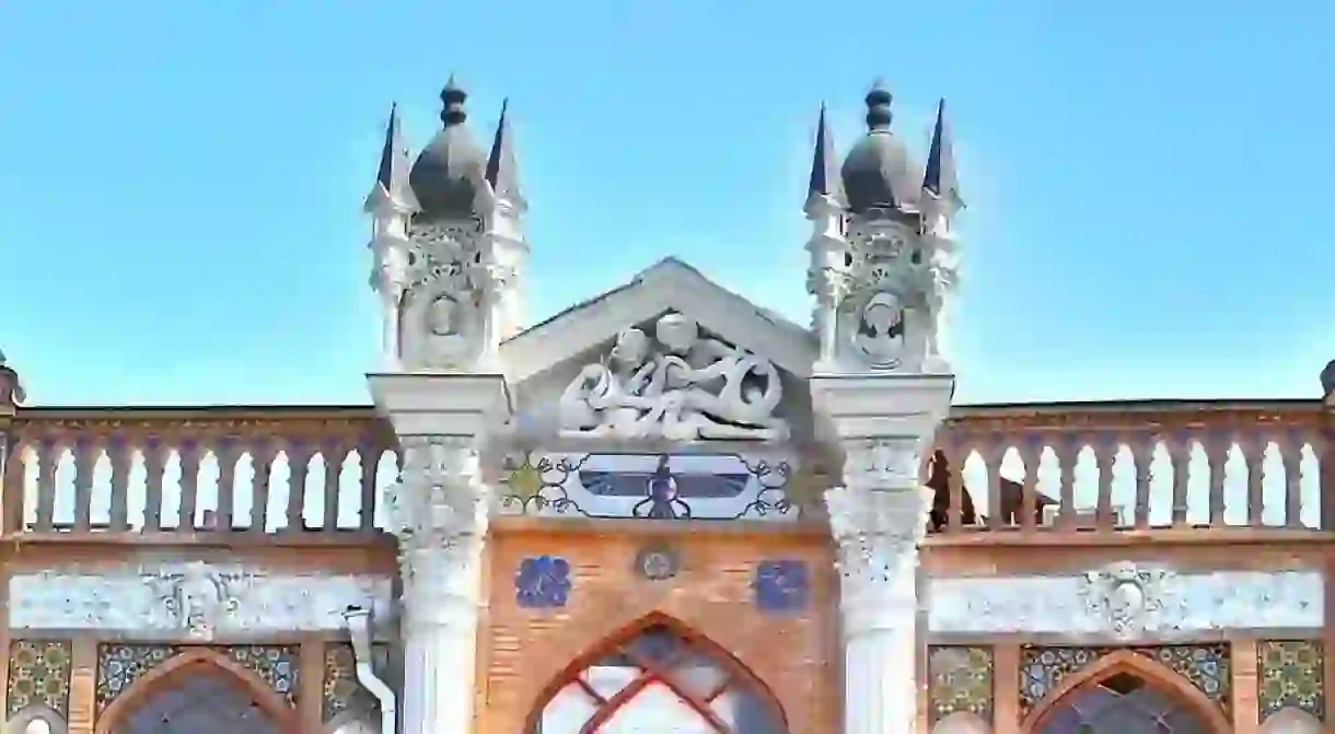 Gothic style of Saraye Roshan