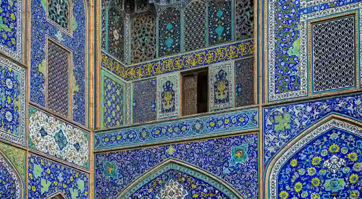 Blue tiles in Meidan Imam