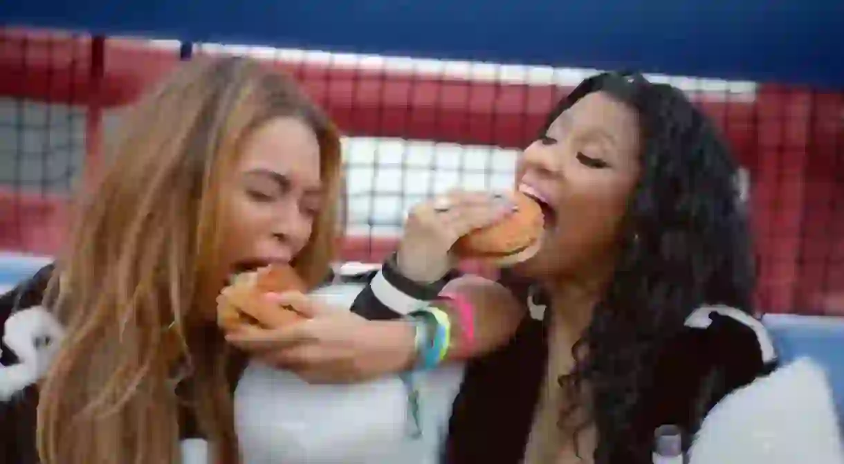 Nicki Minaj and Beyoncé in the Feeling Myself music video