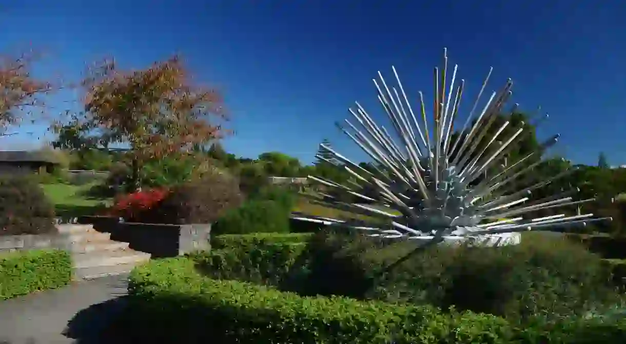 Shovel Sculpture, Auckland Botanic Gardens