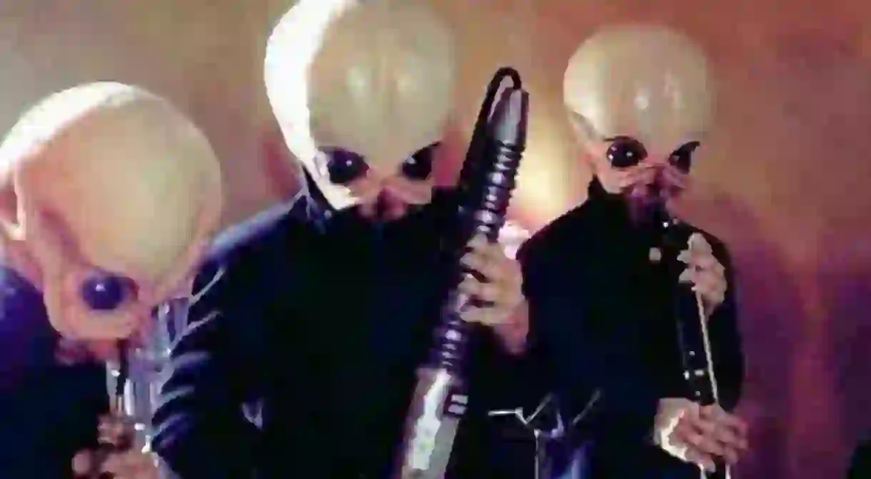 Figrin Dan and the Modal Nodes performing Cantina Band