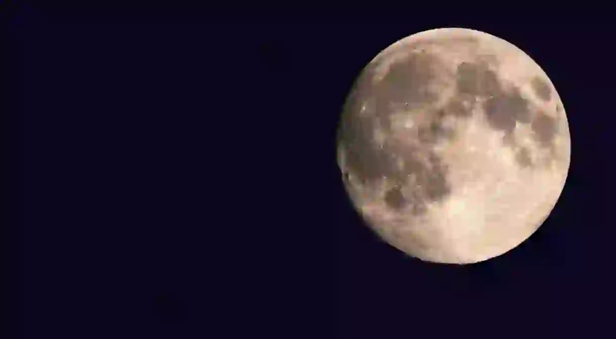 Super Moon │