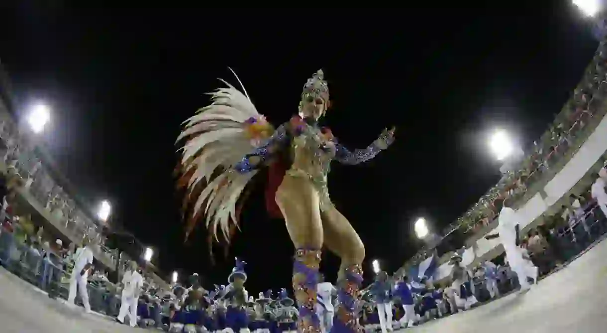 Samba dancer