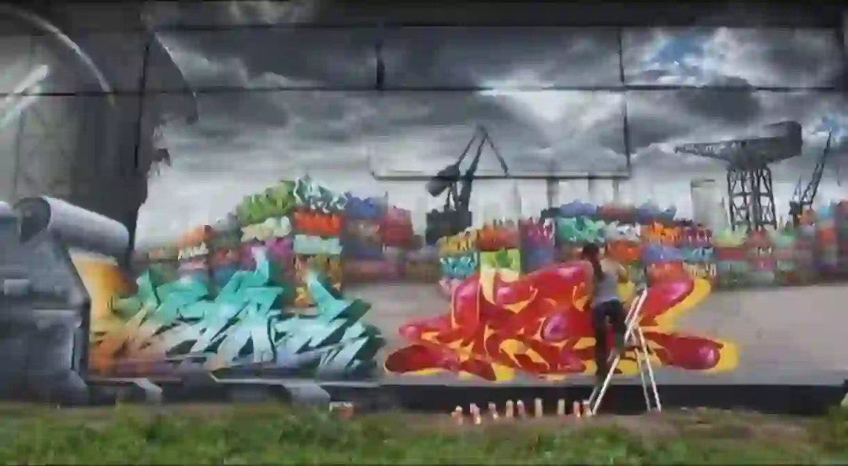 MadC 700-Wall / via Youtube