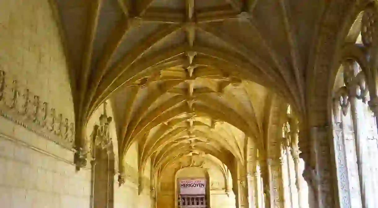 A corridor of the Jerónimos Monastery