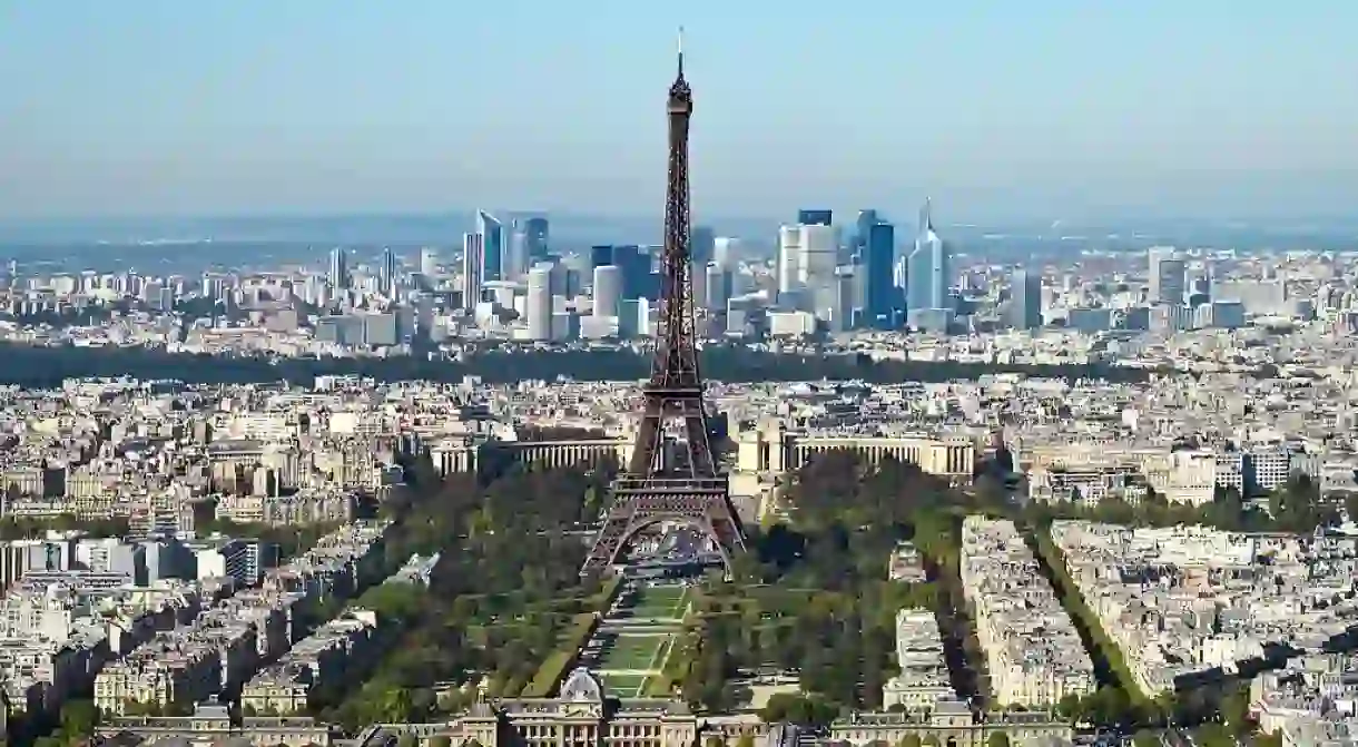 Eiffel Tower and La Défense │