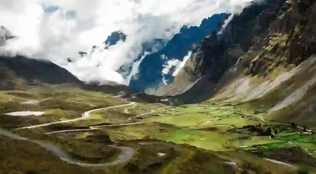 Valleys of the Yungas Road