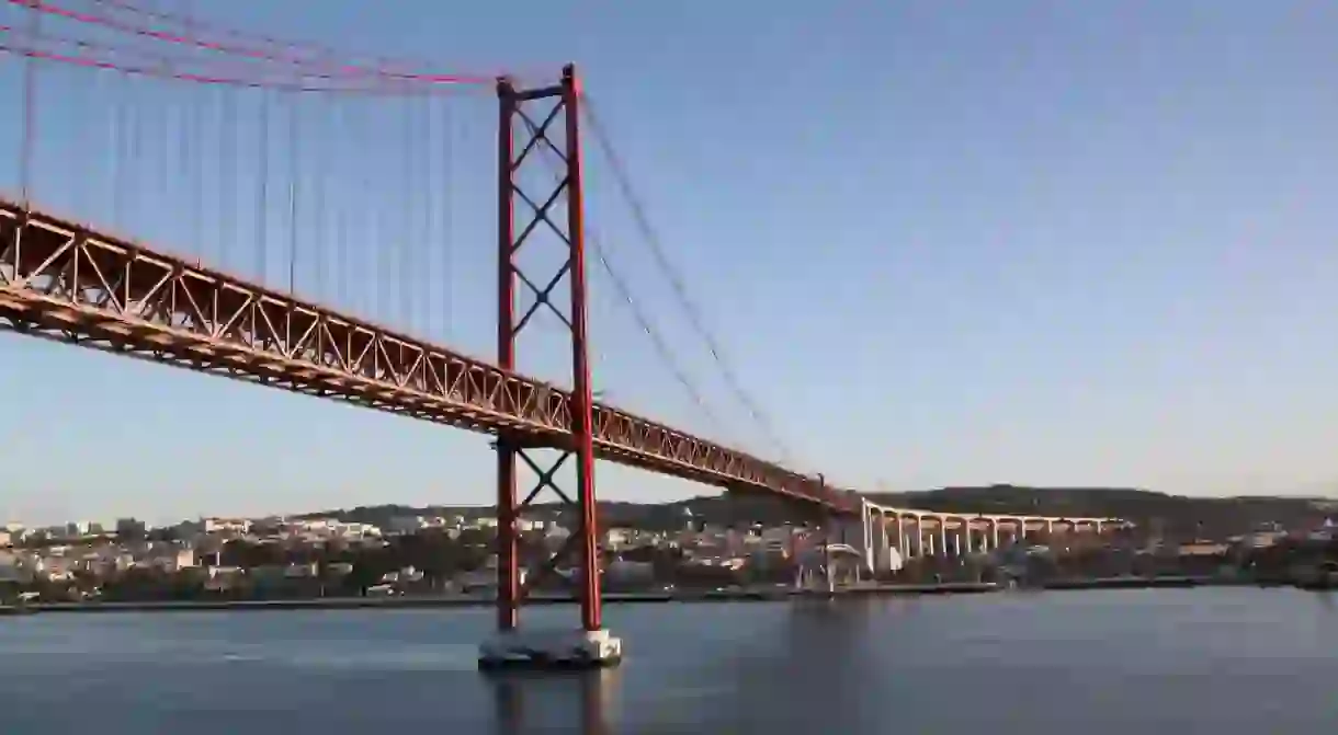 Ponte, Portugal