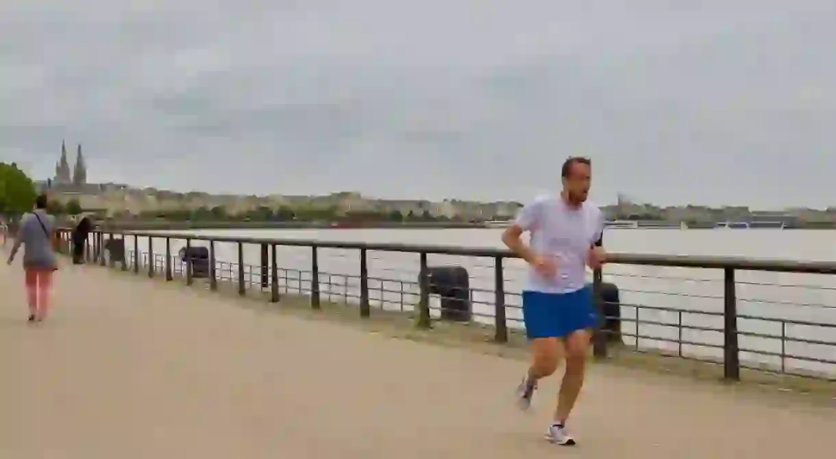 Runner alongside the Garonne River