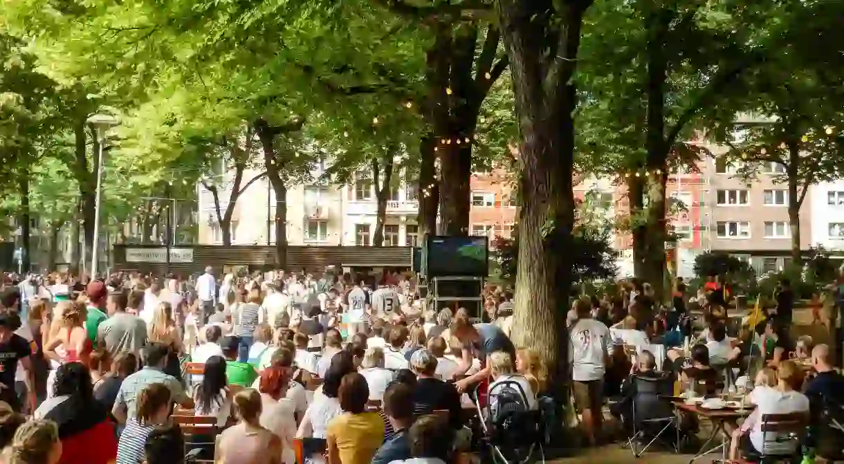 Beer garden at Rathenauplatz in Cologne