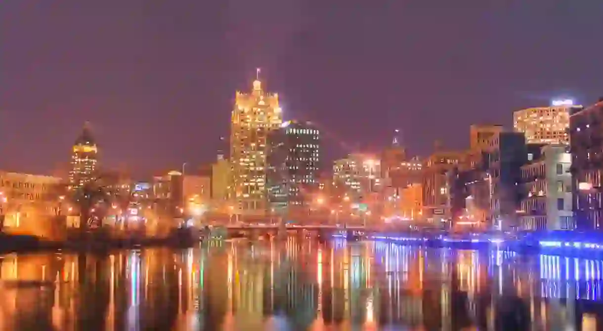 Milwaukee skyline at night