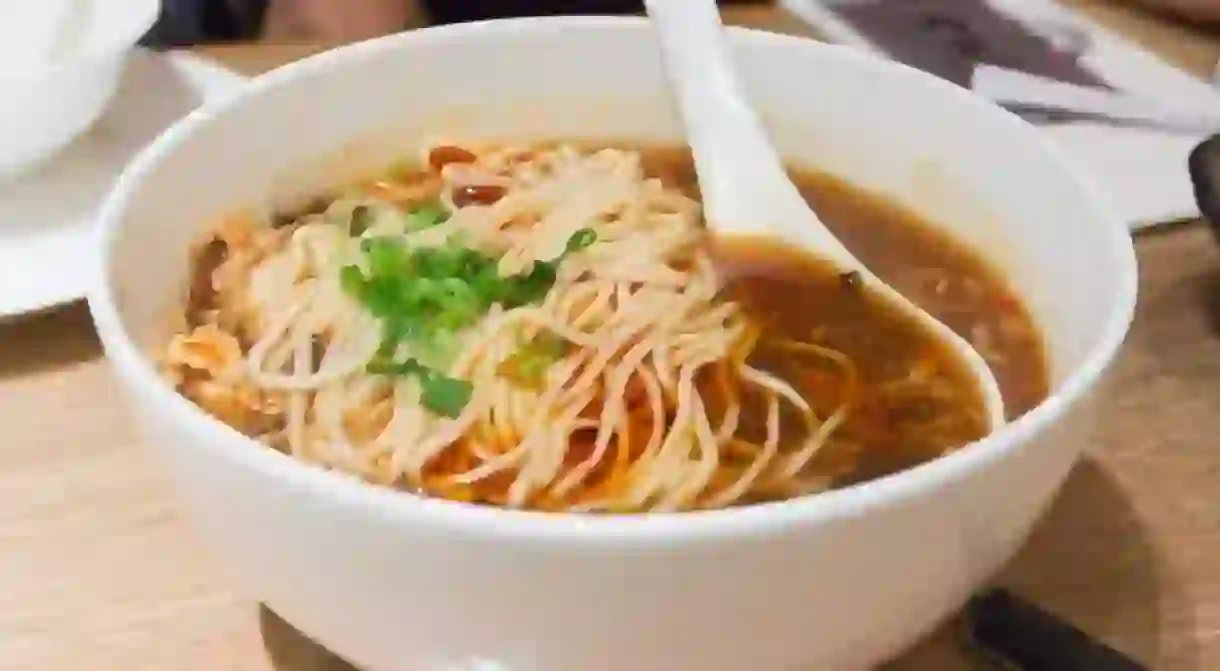 Noodles with Hot and Sour Soup / Chinese Food Culture