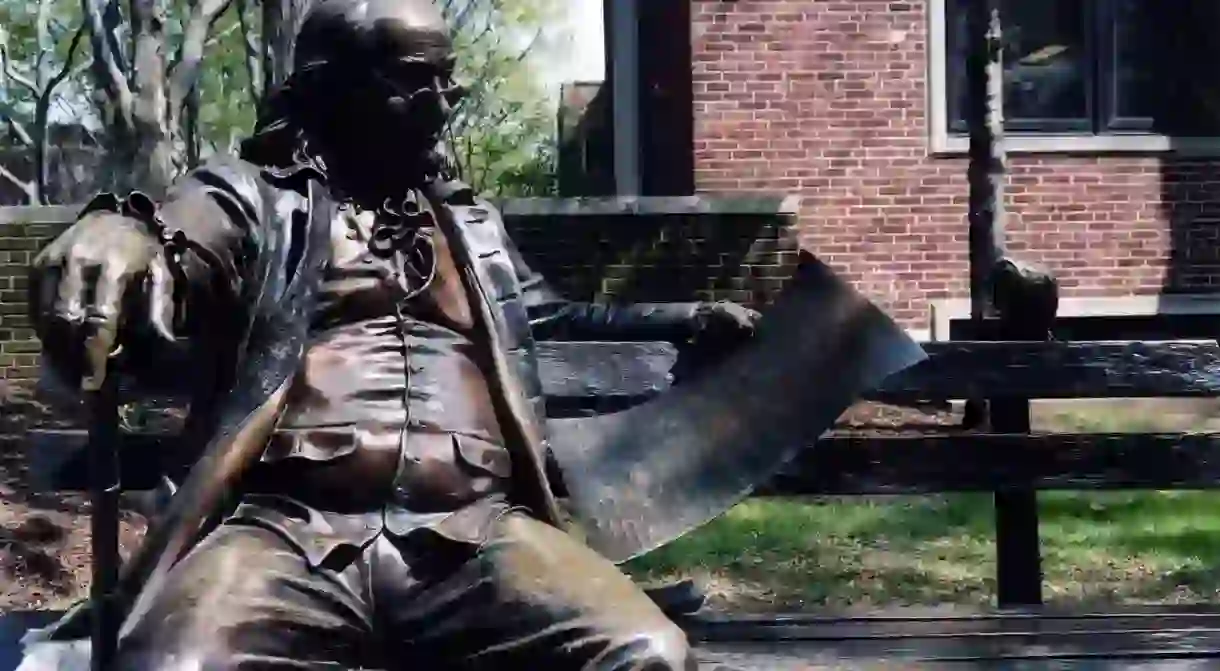 A statue of Benjamin Franklin