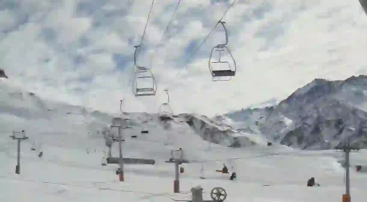 Chairlifts in Las Lenas