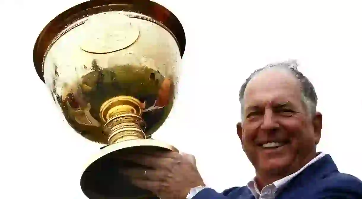 U.S. Team captain Jay Haas holding the 2015 Presidents Cup