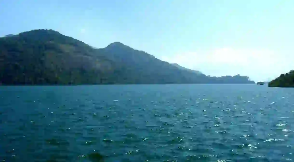 Thenmala Dam