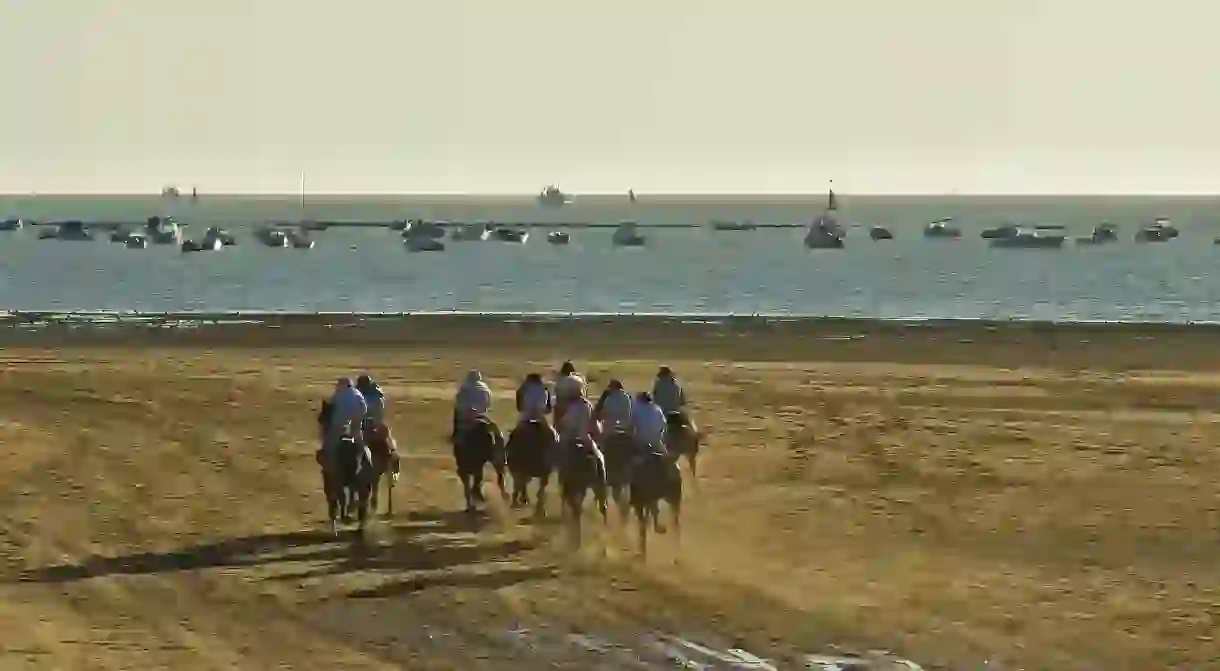 Horseracing on the beach in Cádiz, Spain