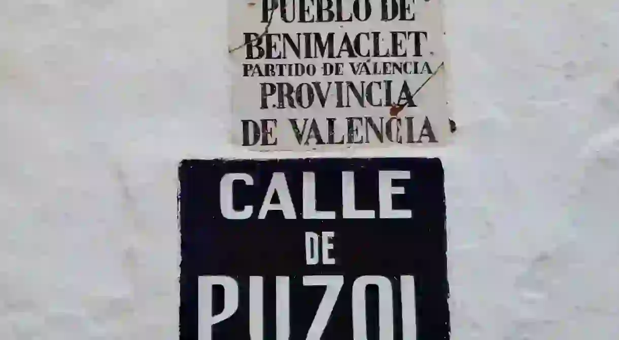 Street signs in Benimaclet, Valencia I