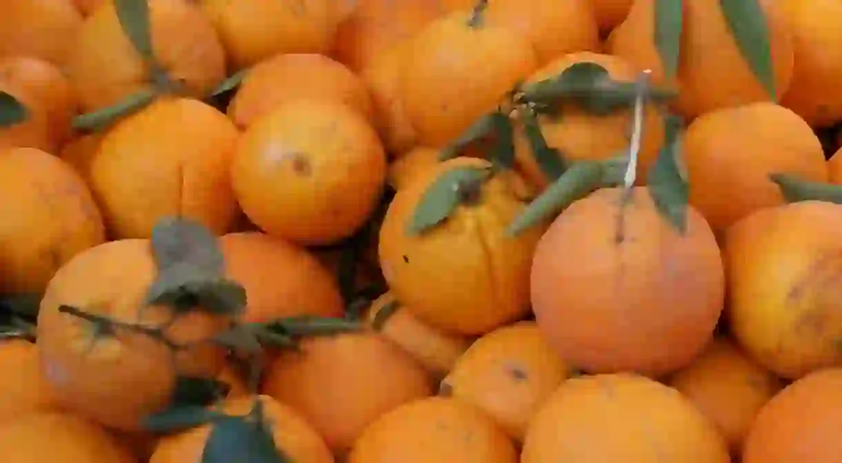 Valencian oranges at the market