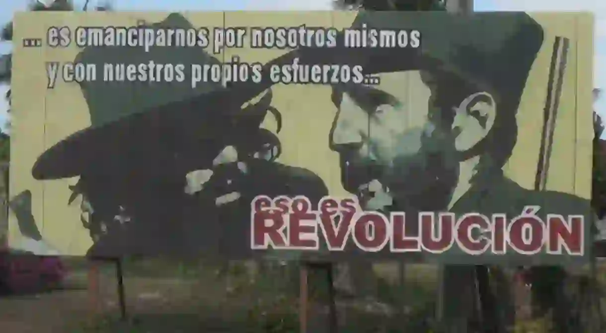 A revolutionary billboard in Cuba