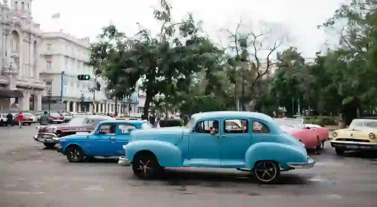 Cubas Old Cars