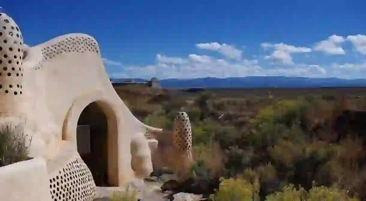 Earthship Community, Taos, New Mexico Ι 