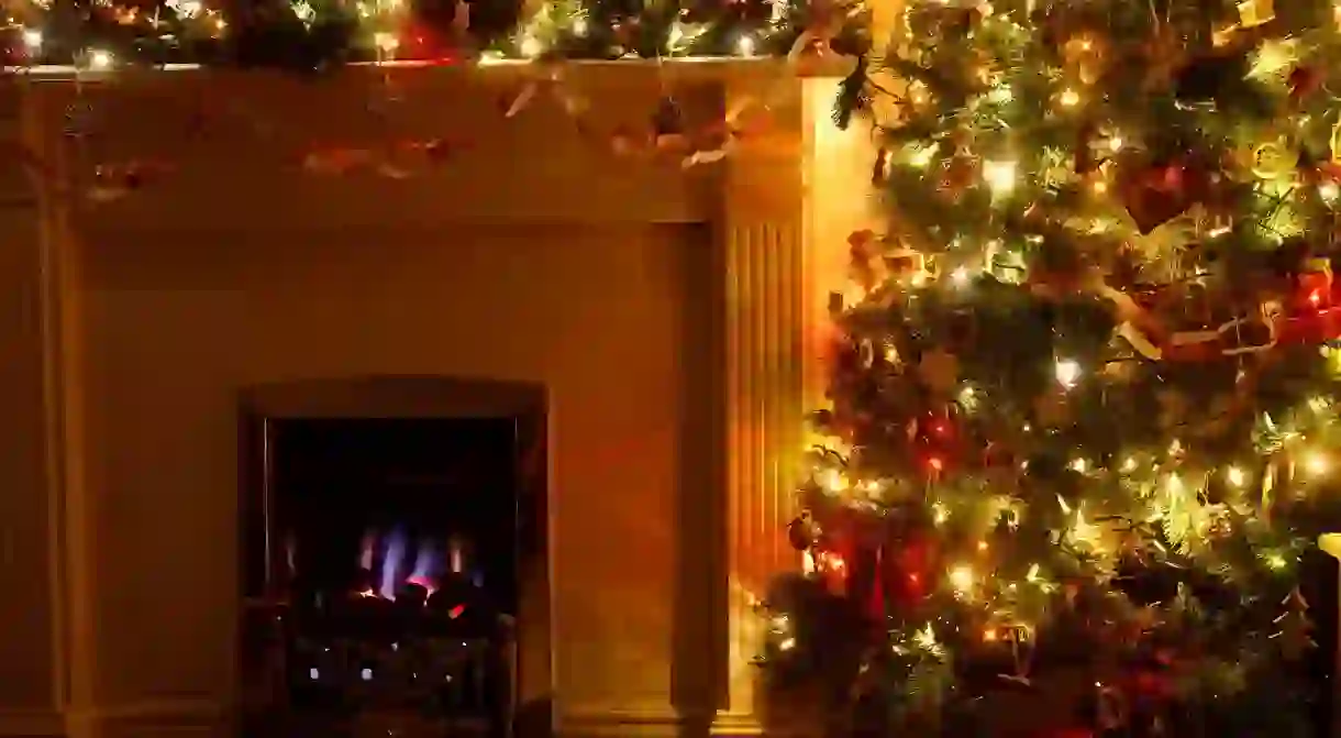 Christmas Tree with Fireplace