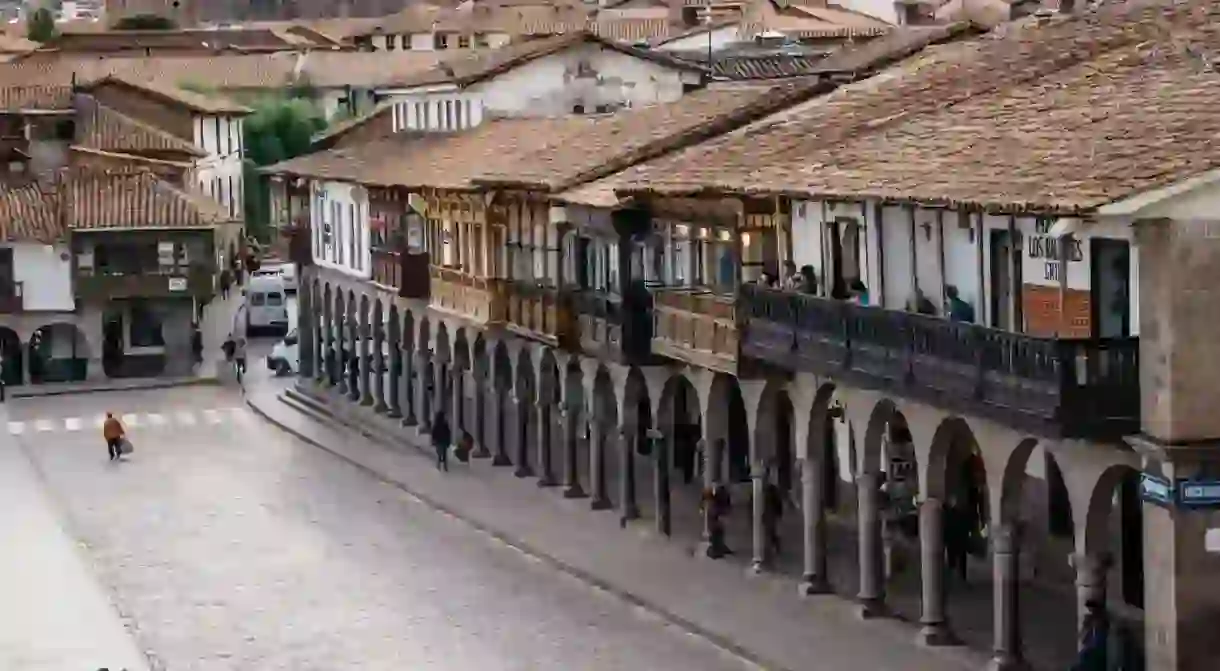 A look at Cuscos main plaza and an example of of Inca-Spanish architecture