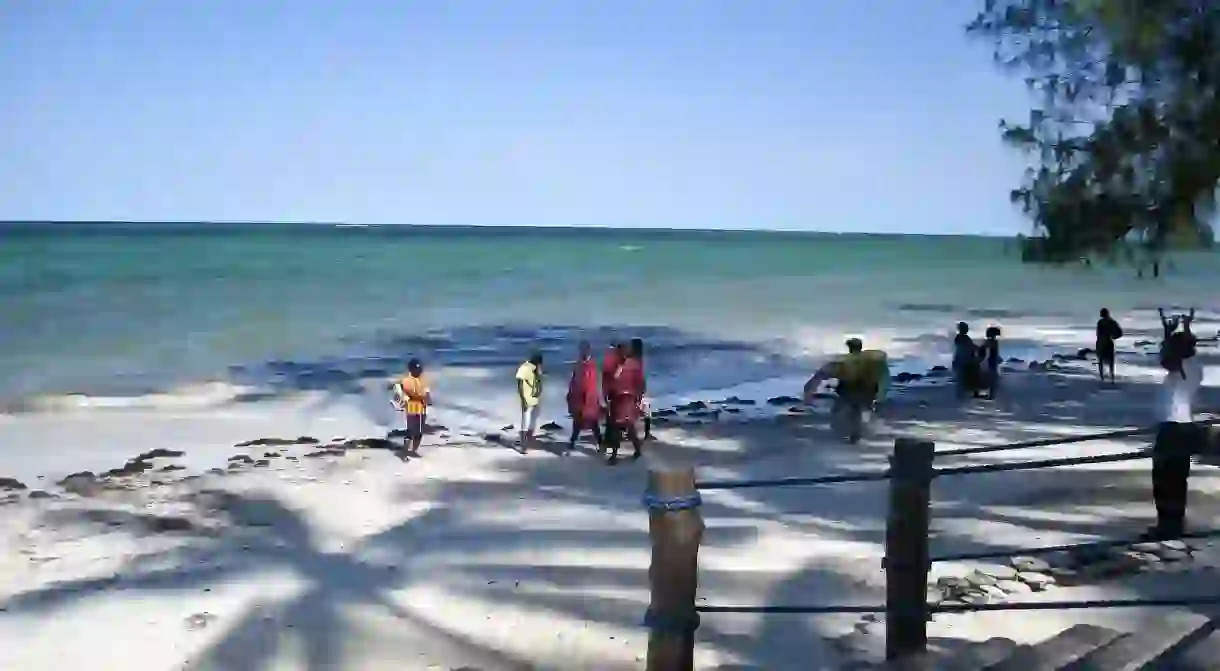 Waiting for tourists on the beach