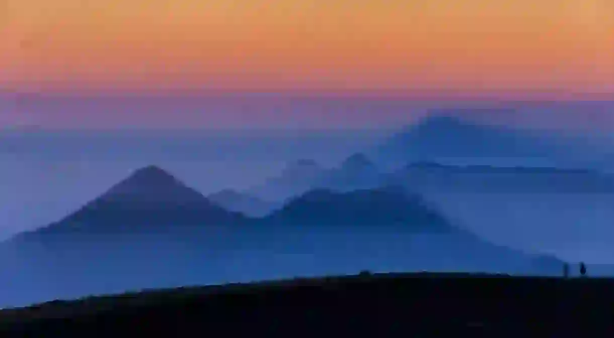 The view from Acatenango at dawn