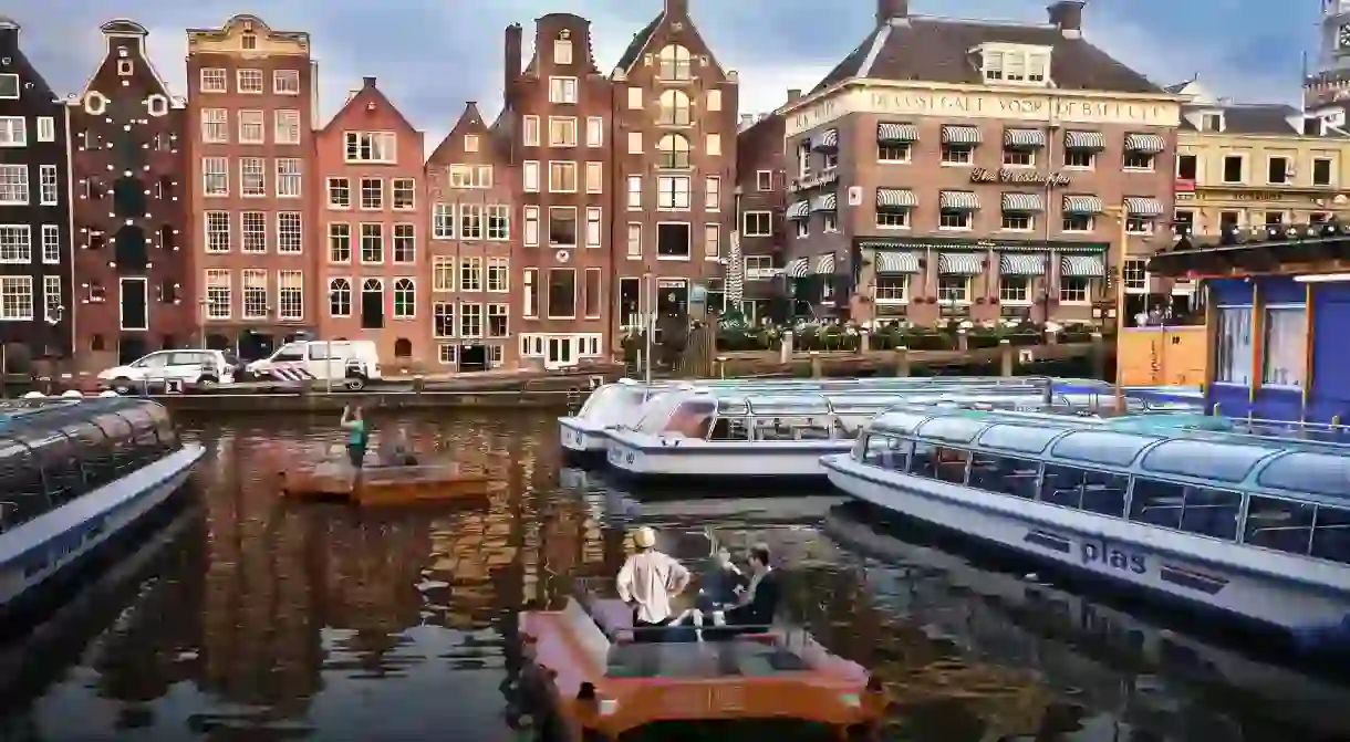 How a roboat could be used in Amsterdam