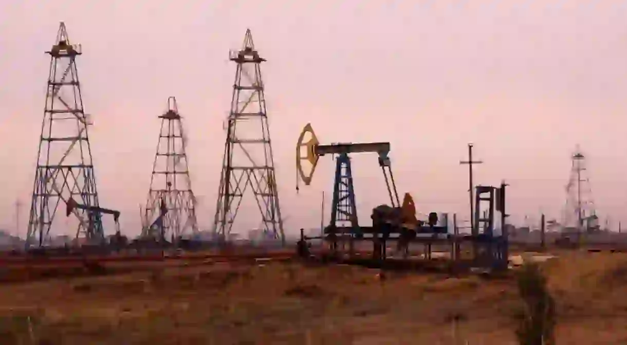 A typical oil field outside of Baku