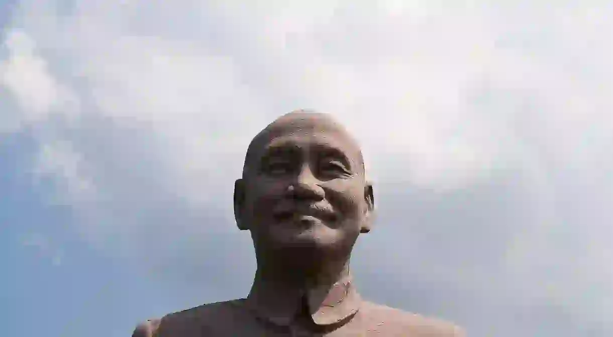 One of the many statues of Chiang Kai-shek