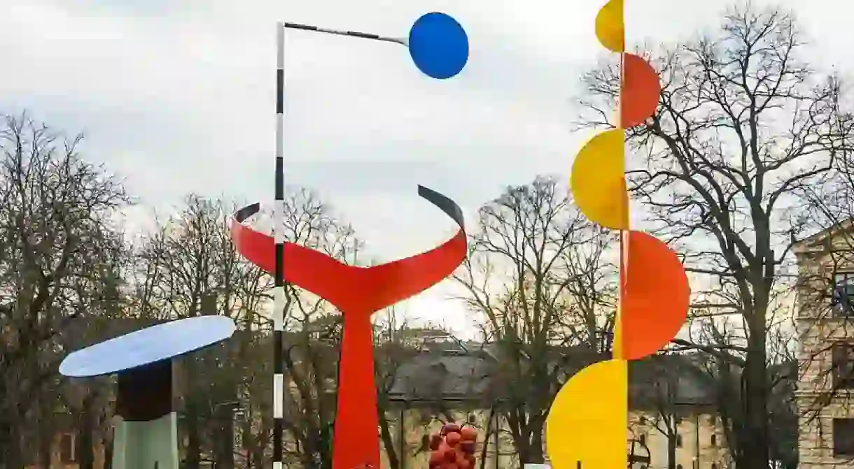 Alexander Calders sculpture, The Four Elements, can be seen for free at Moderna