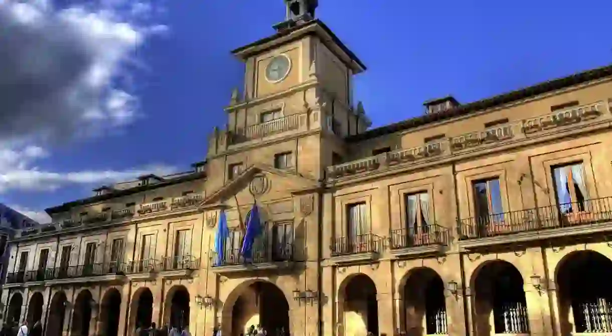 Ayuntamiento, Oviedo, Asturias