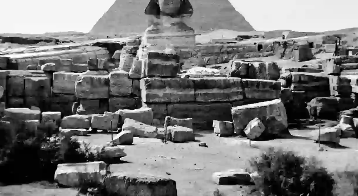 Ancient Sphinx and Pharaoh Khufus Great Pyramid at Giza, Egypt