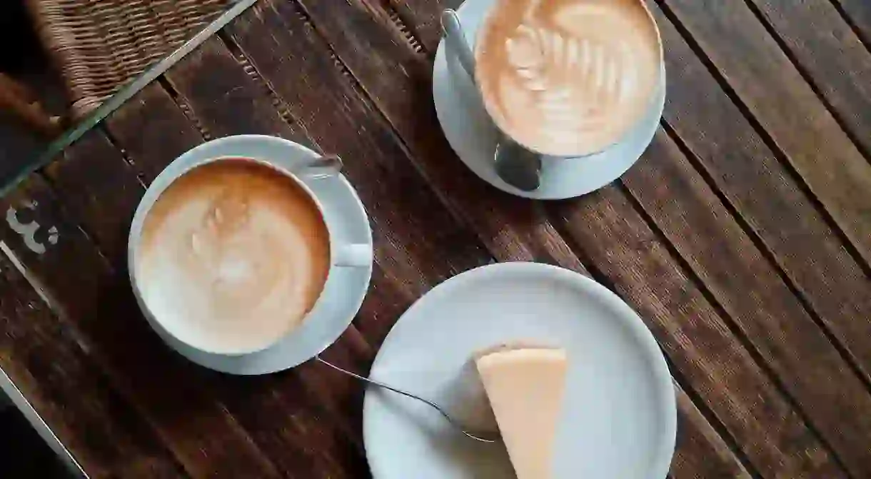 Coffee and dessert