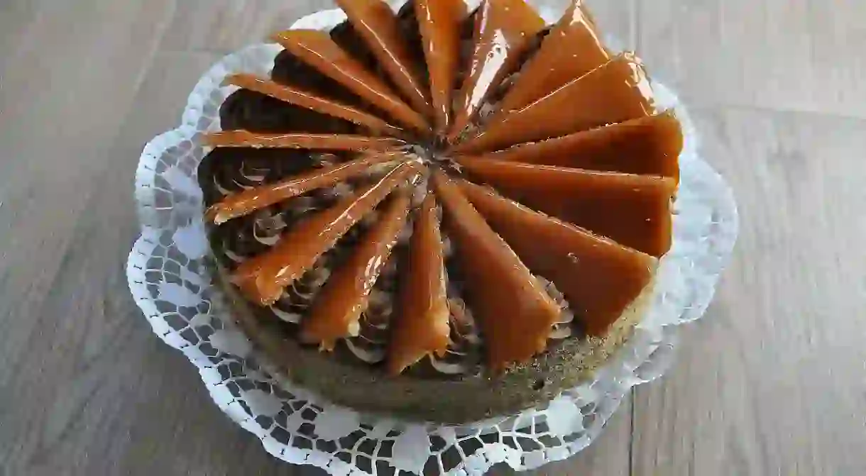 A whole Hungarian Dobos cake