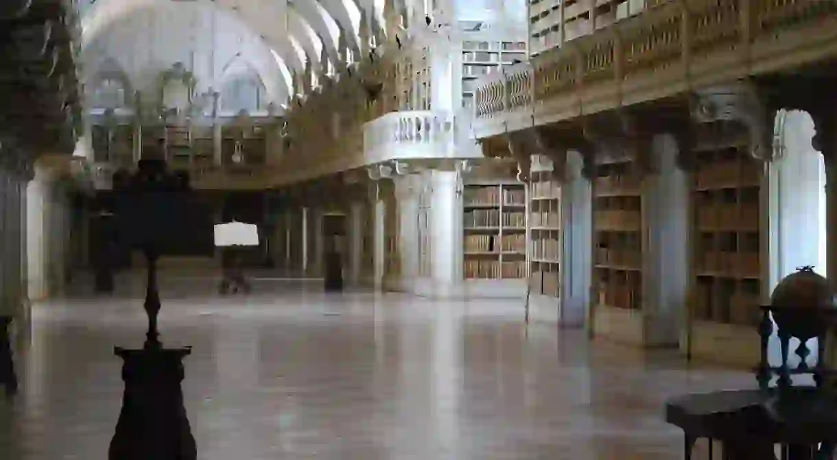 Mafra Palace Library