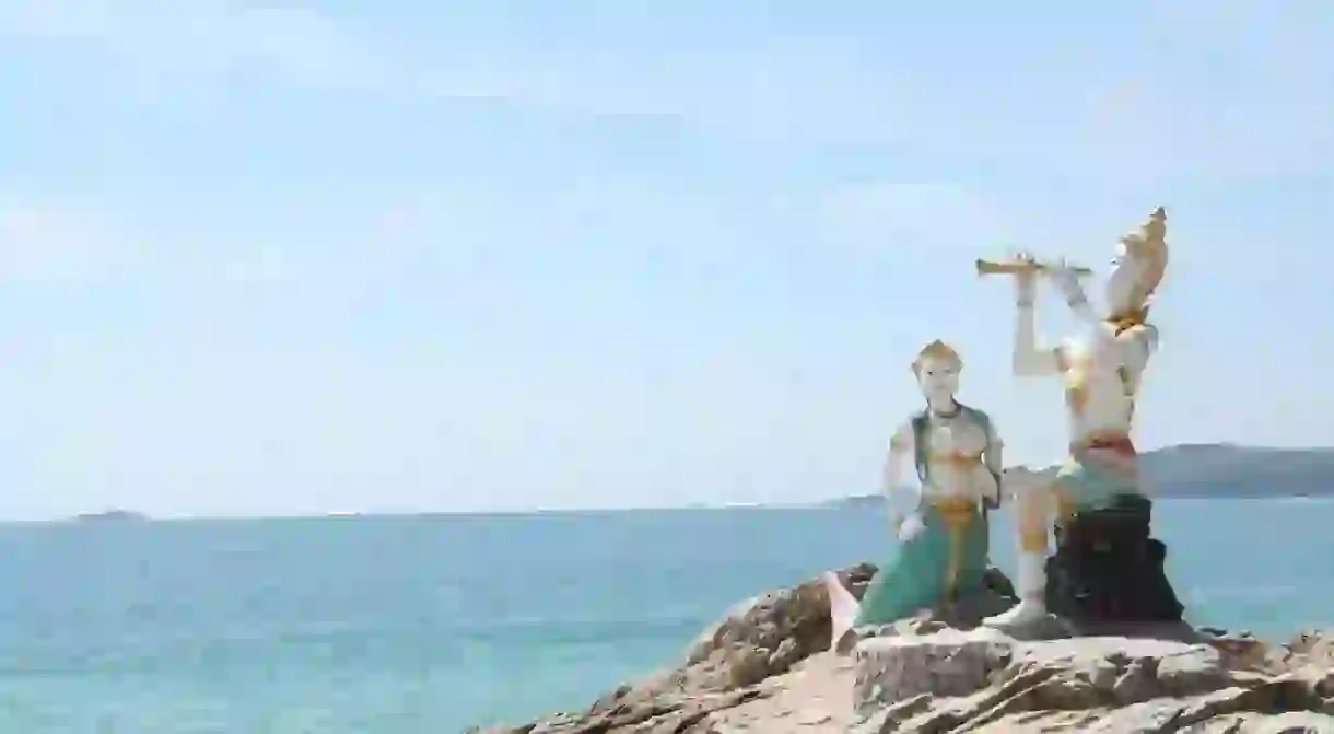 Statues in Koh Samet from a famous poem by Sunthorn Phu