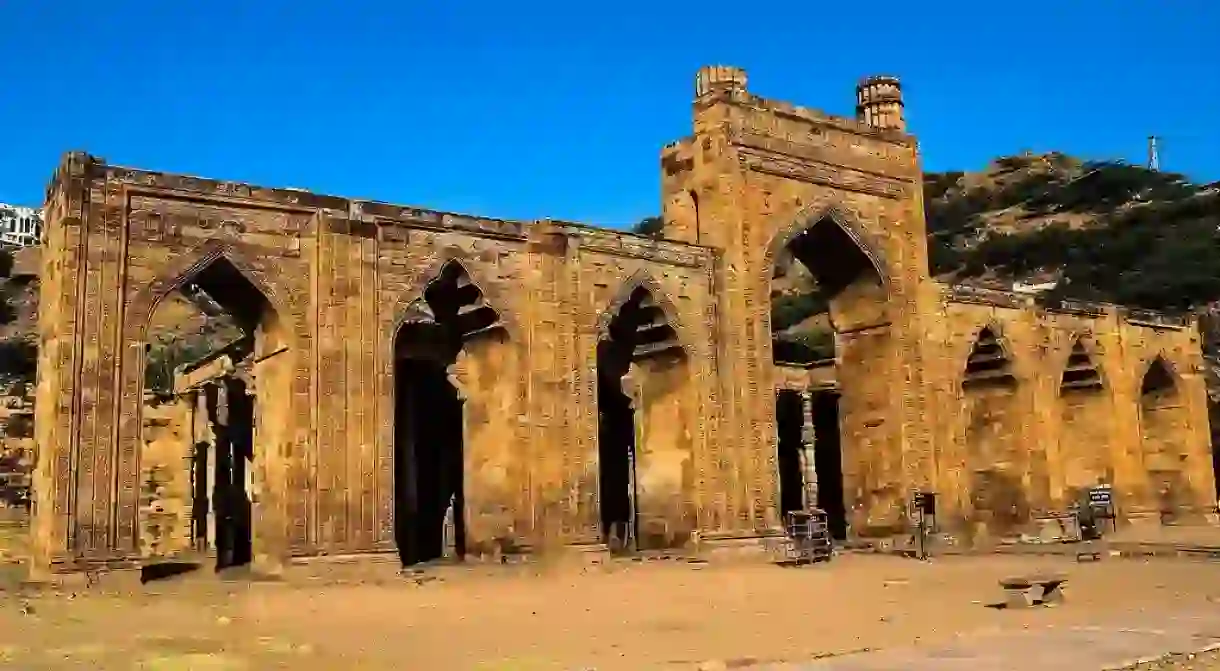 Adhai Din Ka Jhopra, a mosque in Ajmer