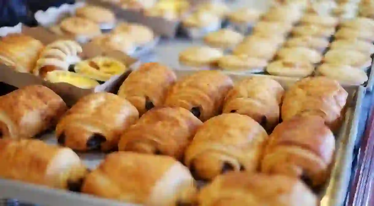 Pain au chocolat or chocolatine?