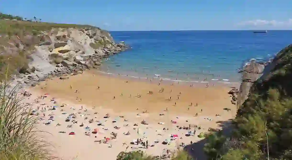 Playa de Mataleñas, Santander