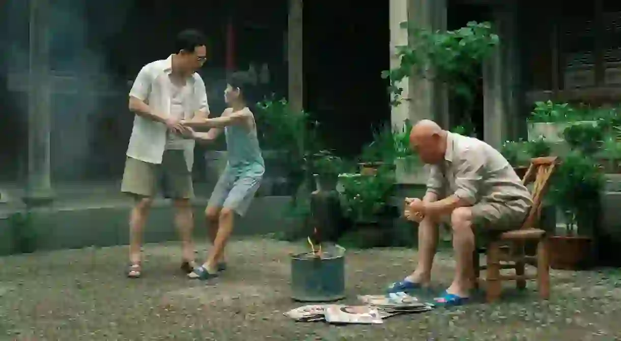 Zhang Songwen, Rong Zishan, and Ku Pao-ming in End of Summer